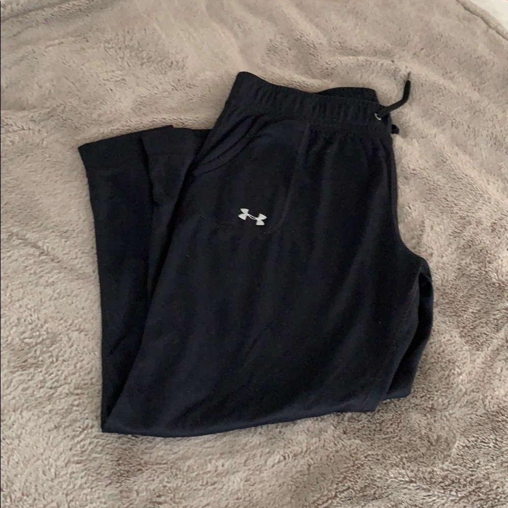 Black under armour lightweight joggers